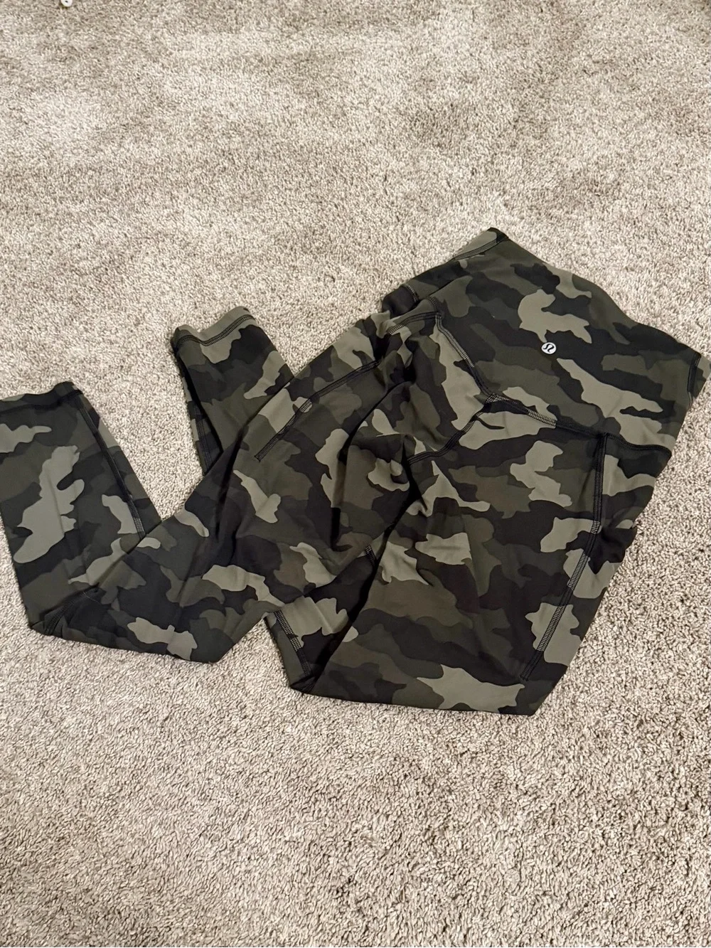 lululemon athletica High-Rise Camo Leggings - Olive & Dark Olive